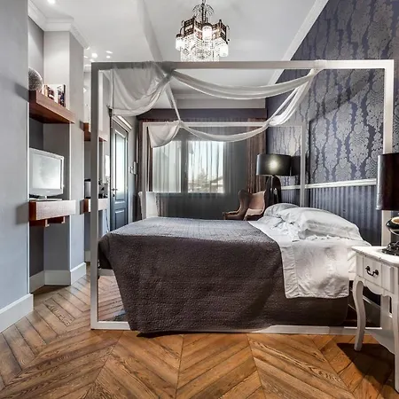 Bed & Breakfast Casadodici