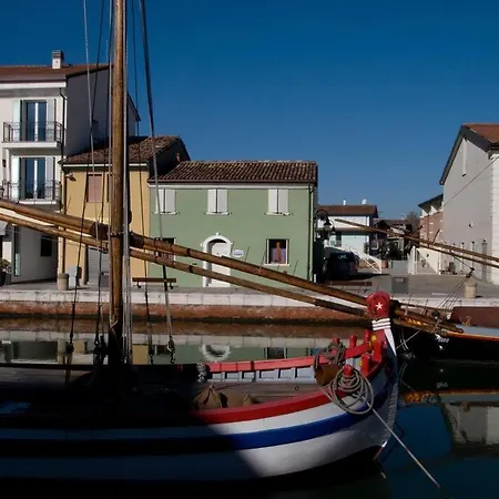 Casadodici Bed & Breakfast 3*